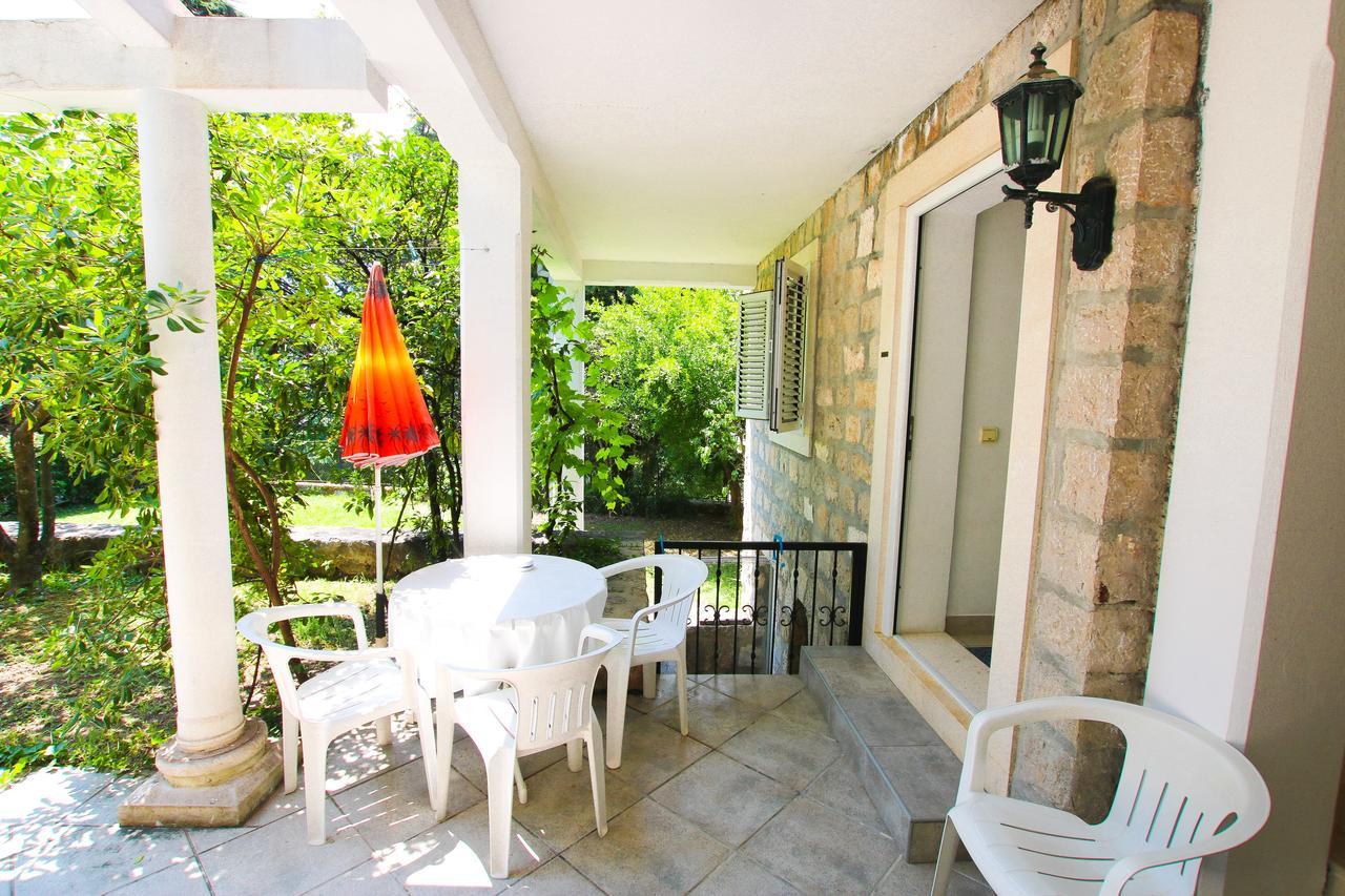 Guest House Saga Herceg Novi Exterior foto